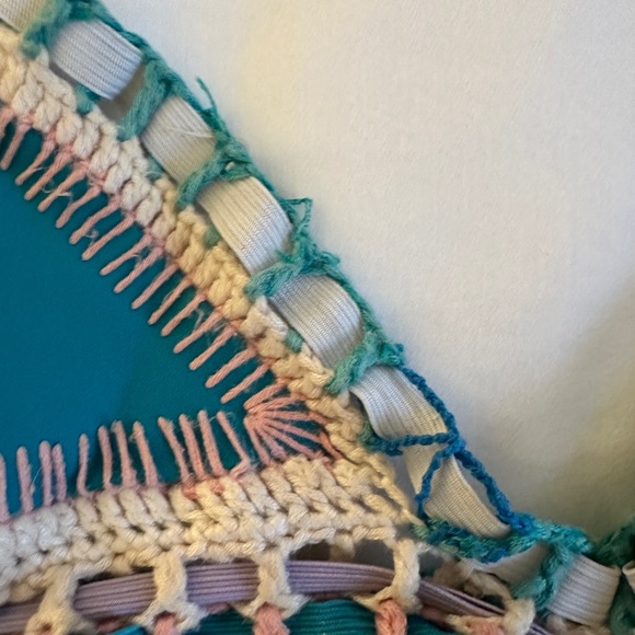 Kiini Bikini in Liv Style - Picture 4 of 4